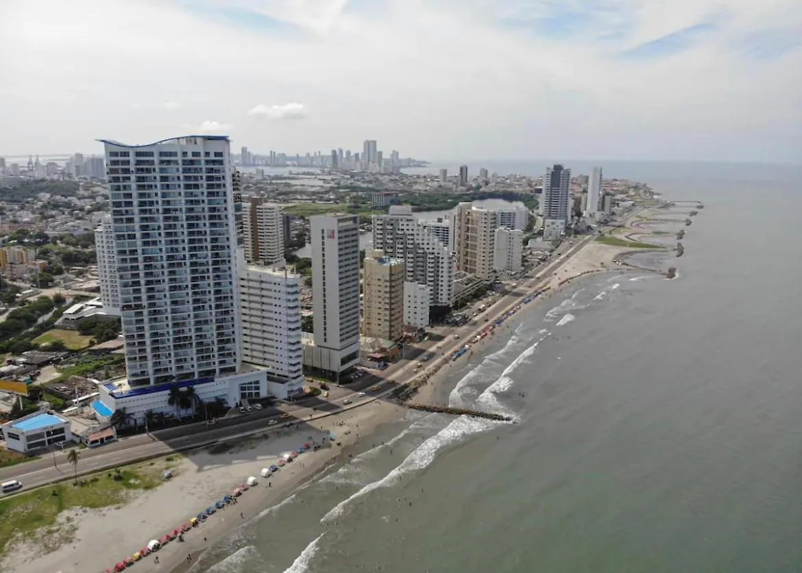 Cartagena Amazing Beachfront! 5M Wall City, Infinitypool,Gym 아파트