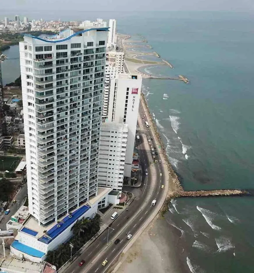 Cartagena Amazing Beachfront! 5M Wall City, Infinitypool,Gym 아파트