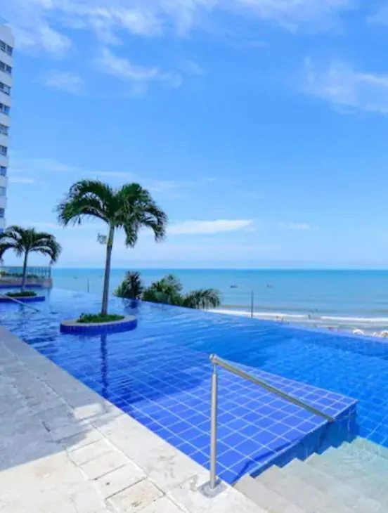 Cartagena Amazing Beachfront! 5M Wall City, Infinitypool,Gym 아파트